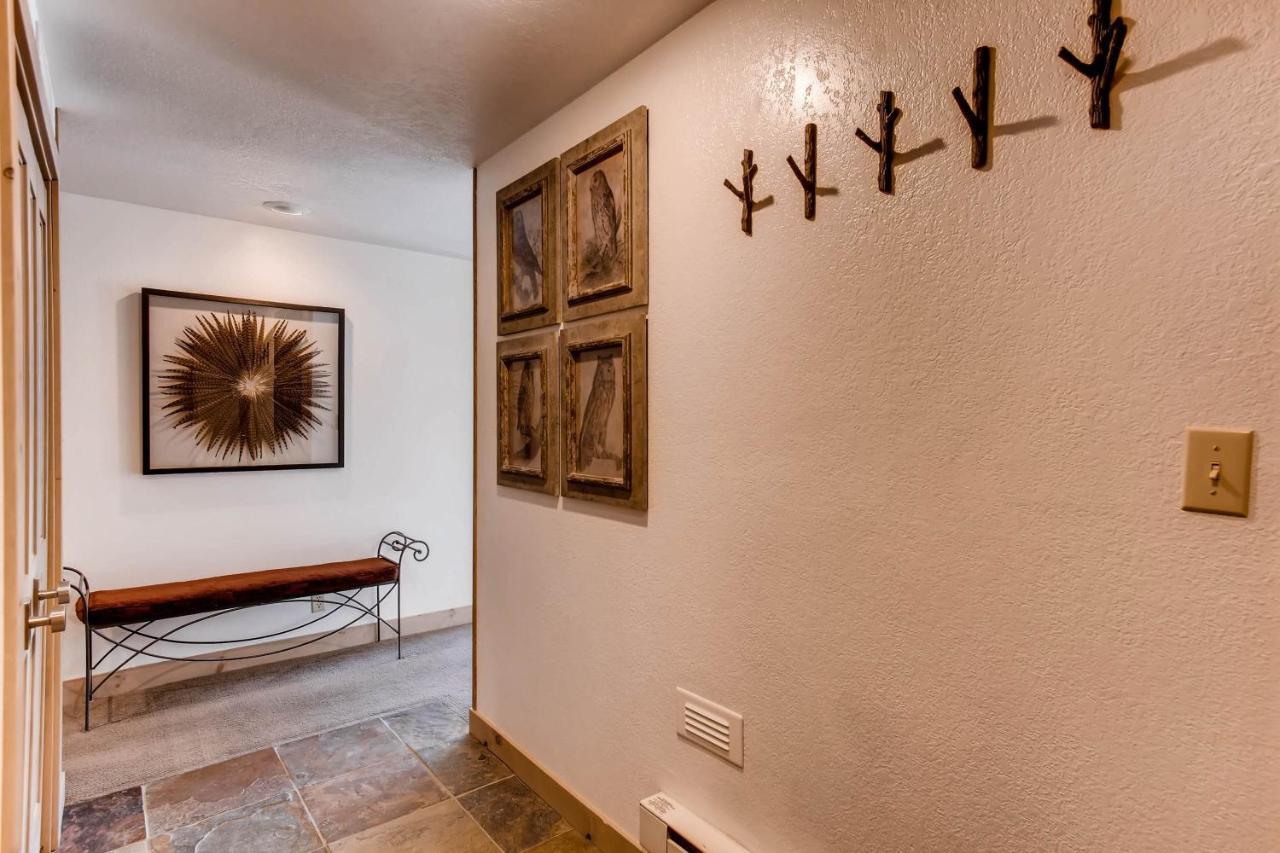 Elegantly Styled Plaza Condo Condo Crested Butte Exterior photo