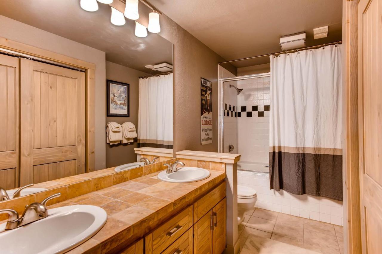 Elegantly Styled Plaza Condo Condo Crested Butte Exterior photo